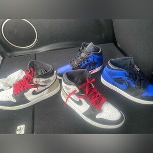 2 Jordan 1 size 9 both